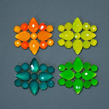 Украшение пришивное, дизайн каменный цветок, в четырех цветах