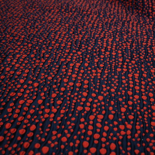 Изображение Жаккард темно-синий в красный горошек, костюмная ткань, дизайн HUGO BOSS