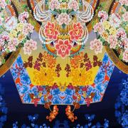 Изображение Натуральный шелк атласный стретч, купон 107 см, цветы и узор