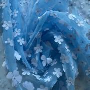 Изображение Органза с вышивкой цветы, голубой