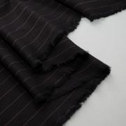 Изображение Костюмная ткань черная, шерсть, стретч, розовая полоска
