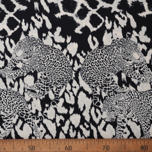 Изображение Плательная ткань, вискоза, леопарды в черно-белых тонах