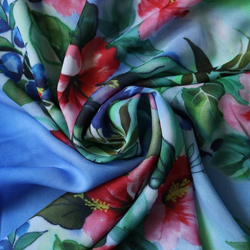Изображение Жоржет кайма, акварельные цветы, дизайн SALVATORE FERRAGAMO