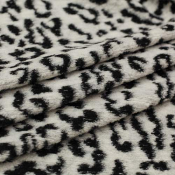 Изображение Трикотаж валяный, черно-белый леопард