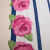 Изображение Тафта белая с вышивкой, хлопок и полиэстер, красная роза синие полоски
