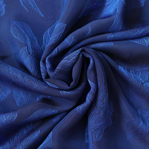 Изображение Жаккард цветы на синем, дизайн GUESS