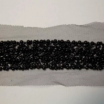 Тесьма на сетке с бисером и бусинами черная, 3 см
