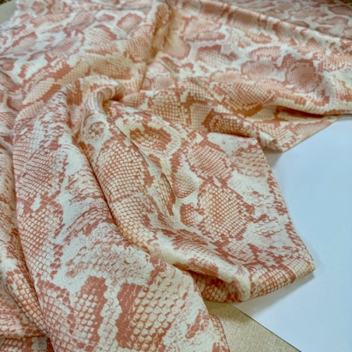 Изображение Плательная ткань рептилия, дизайн MARELLA