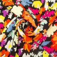 Изображение Плательная ткань, разноцветные цветы акварель
