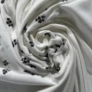 Изображение Трикотаж футер с начесом, вышитые цветы, молочный