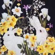 Изображение Шелк натуральный стретч купон 135 см, зайцы в цветах, дизайн D&G